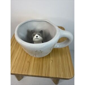 Peek-a-Boo Kitty Cat Coffee/Tea Mug w Stars & Moons 3" Tall x 4" Diameter